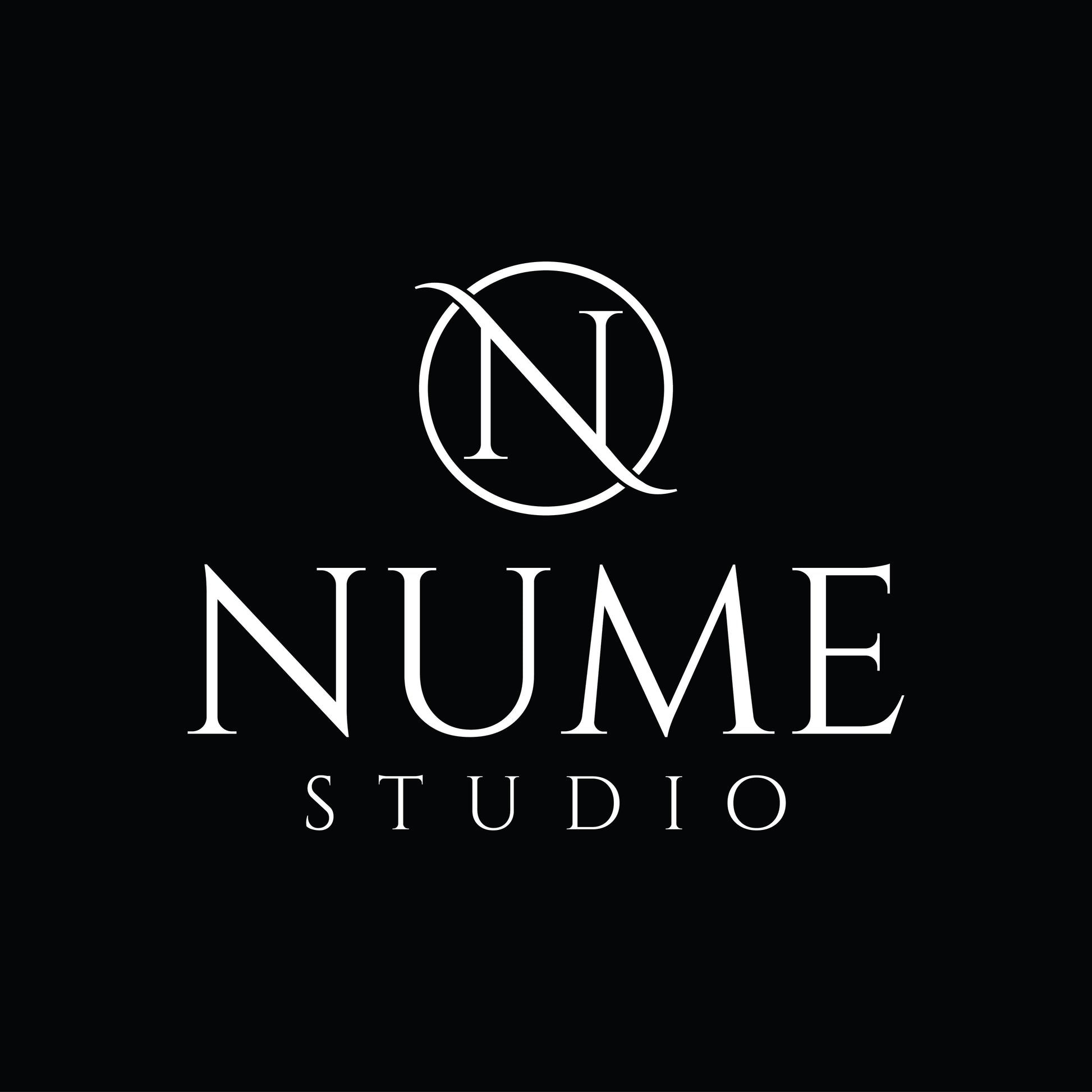 Magnolia Luxury Soy Wax Candle